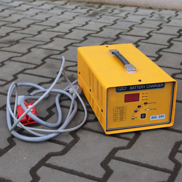 Vysokozdvižný vozík CDD1535R 240524