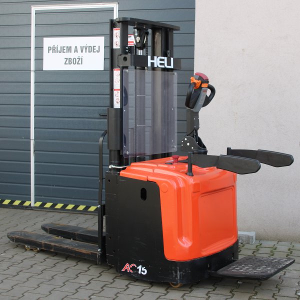 Vysokozdvižný vozík elektrický HELI CDD1525JS-LI bazarový