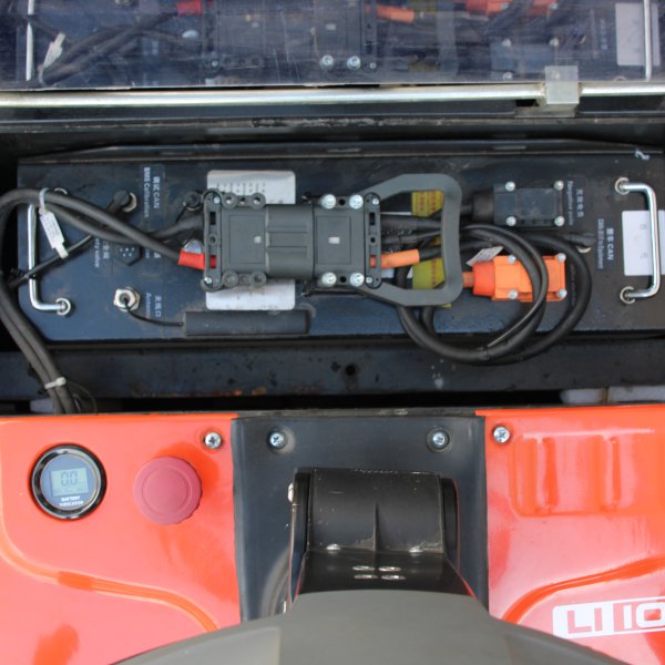 Vysokozdvižný vozík elektrický HELI CDD1525JS-LI bazarový baterie