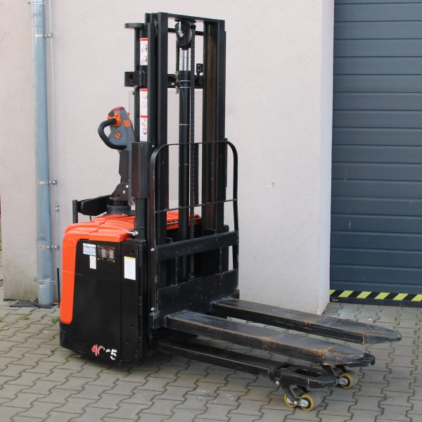 Vysokozdvižný vozík elektrický HELI CDD1525JS-LI bazarový