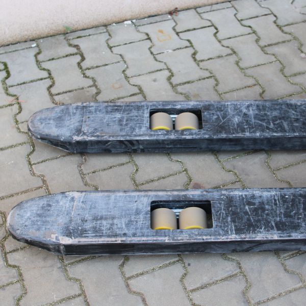 bazarový vysokozdvižný vozík elektrický HELI CDD1540J-ZSM-LI vidlice