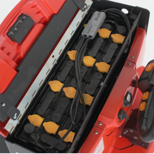 bazarový paletový vozík elektrický HELI CBD20ELB gelová baterie