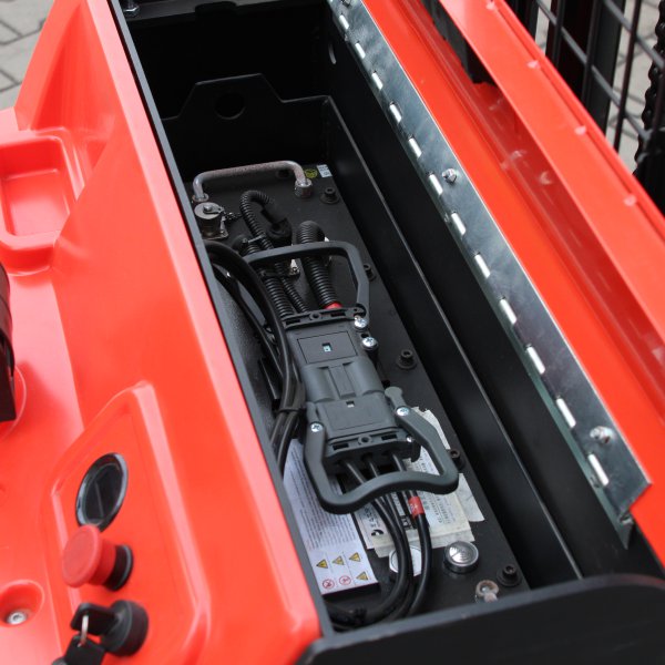 bazarový vysokozdvižný vozík elektrický CDD1025EL-LI 260128