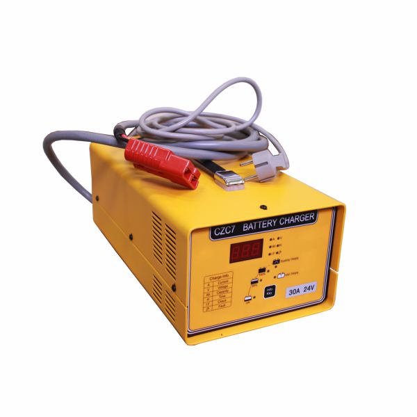 vysokozdvižný vozík elektrický CDD1535R