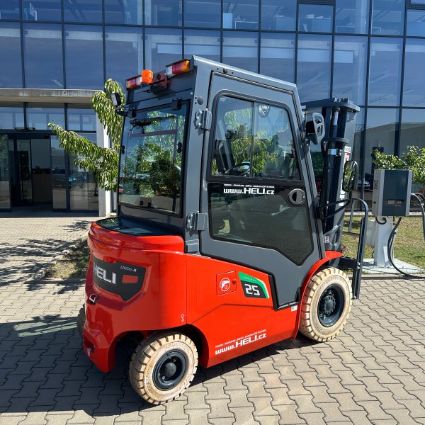 Elektrický čtyřkolový vozík HELI řady G2 s LI-ION baterií, nosnost 2,5 t S12