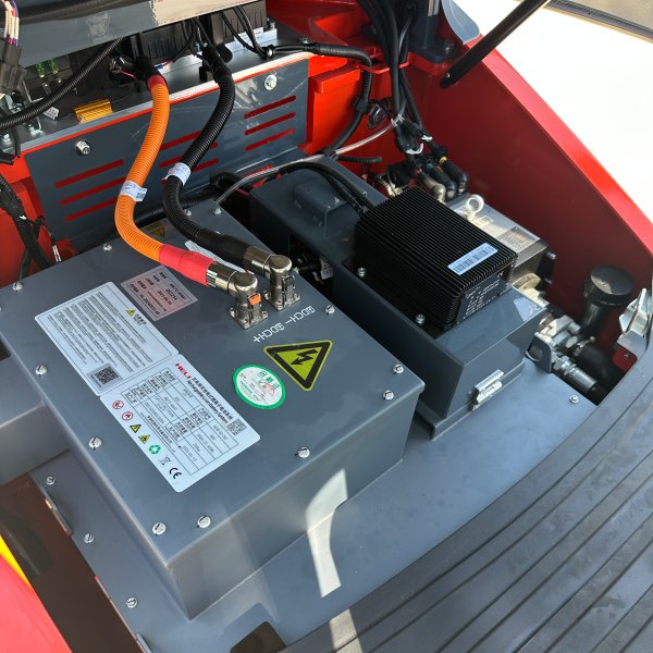 Elektrický čtyřkolový vozík HELI řady G2 s LI-ION baterií, nosnost 2,5 t S13