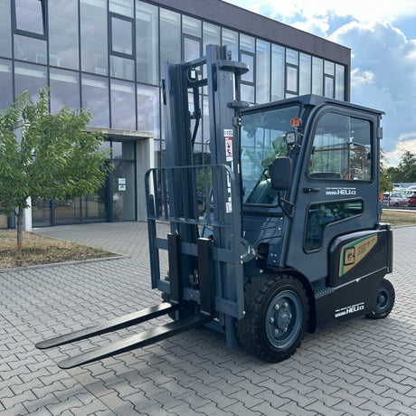 Elektrický čtyřkolový vozík HELI řady H4 s LI-ION baterií, nosnost 3,5 t S02